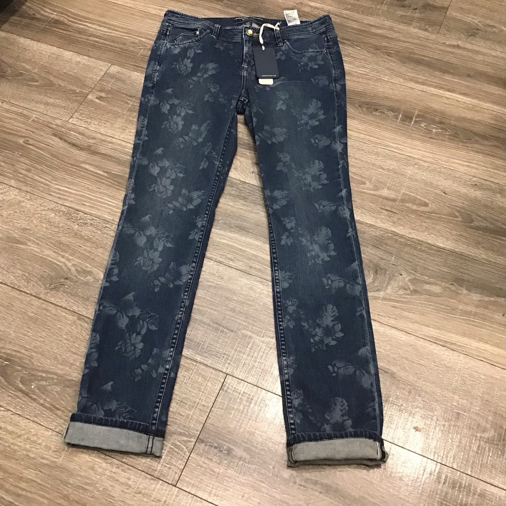 NWT TOMMY BAHAMA SKINNY LOW RISE FLORAL JEANS‎ size 8